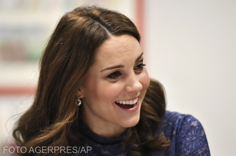 Kate Middleton a născut (video)