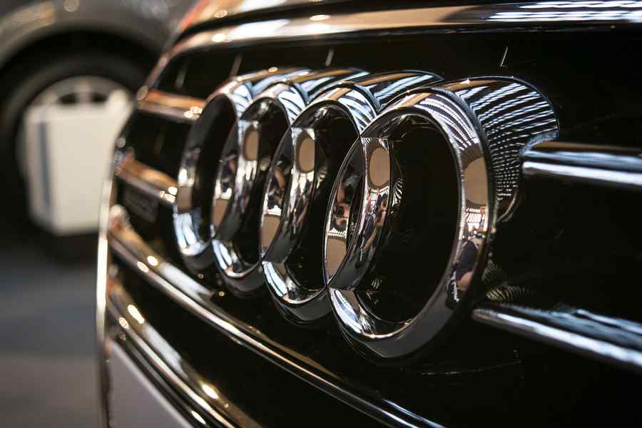 Aproape 1,2 milioane de mașini Audi, chemate în service
