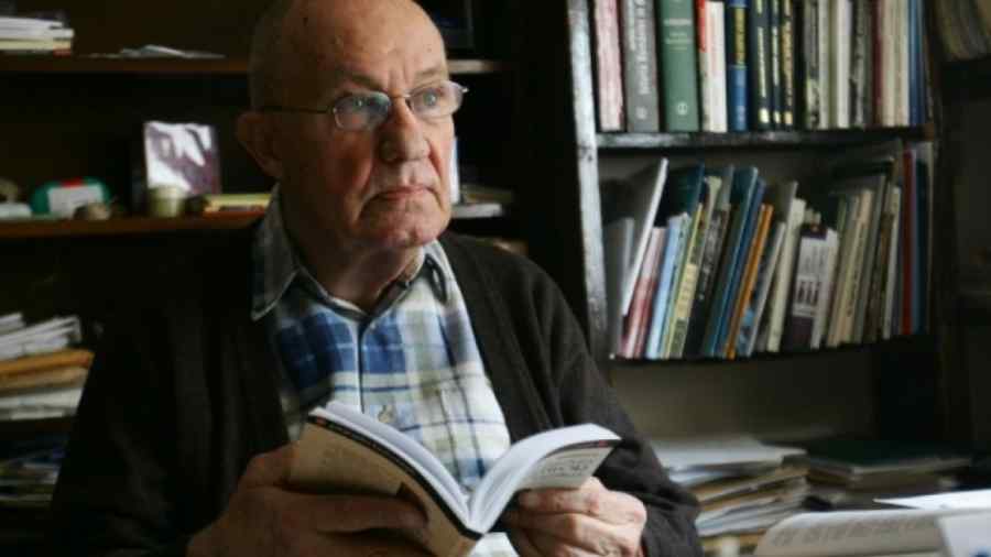 Să nu ne lași singuri, Dinu C.Giurescu