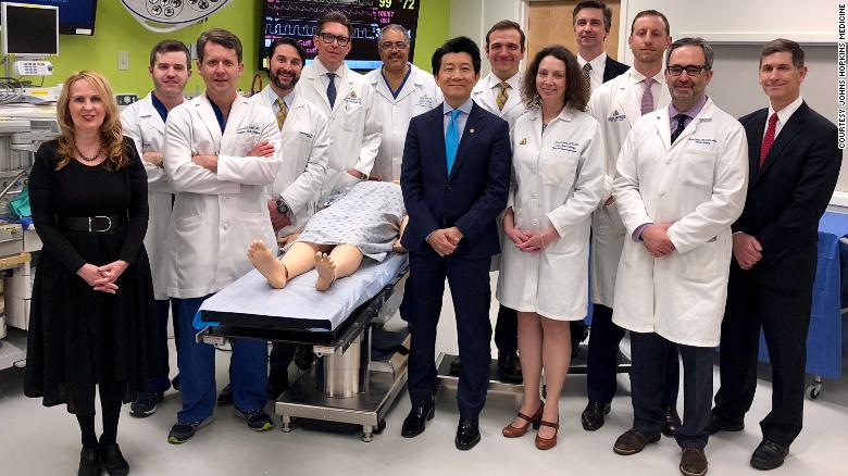 Primul transplant de penis din lume