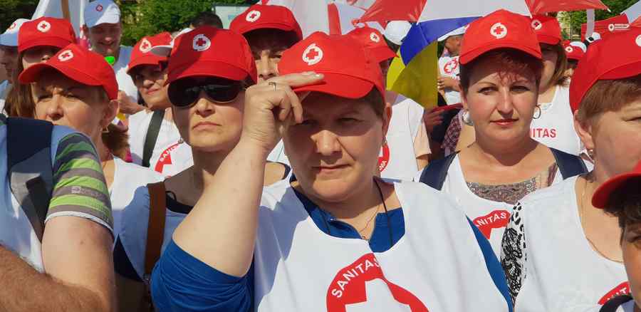 Sanitas: Voi, politicienii, sunteți mai nocivi decât SARS-CoV-2