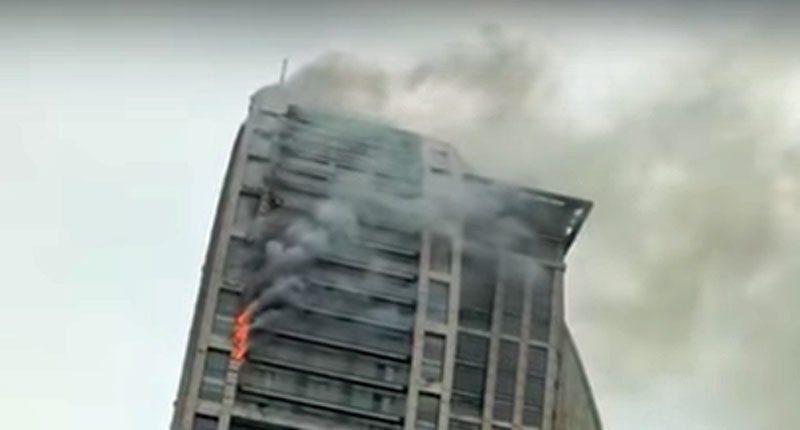Incendiu la o clădire din Baku. Clădirea ar fi aparținut, la un moment dat, companiei lui Trump