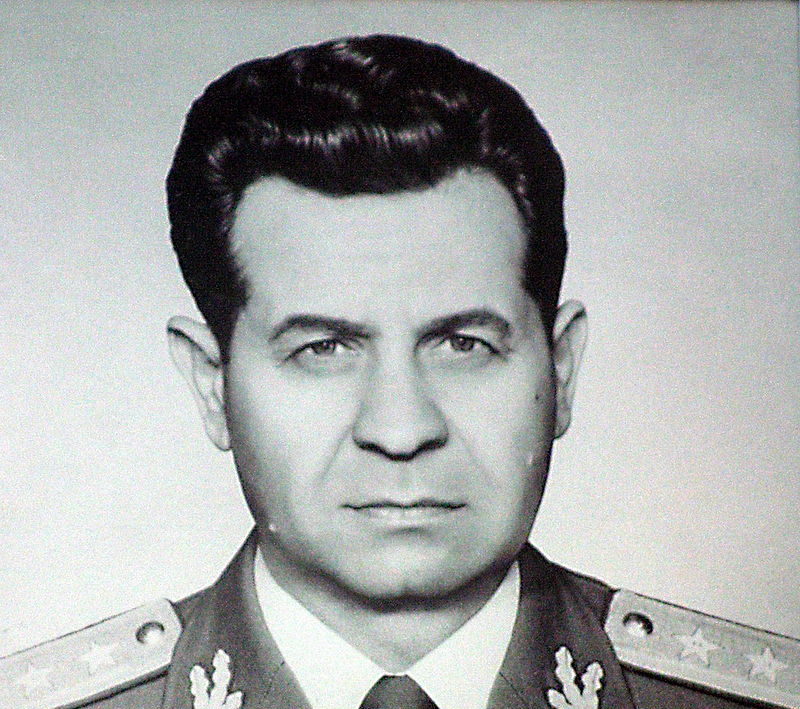 A murit fostul primar și ministru Constantin Olteanu