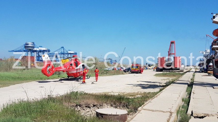 Alertă: Macara prăbușită în Constanța (VIDEO)