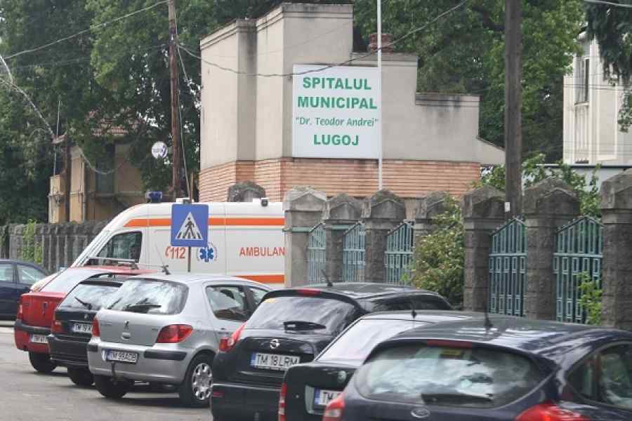 Chetă în spital pentru întregirea salariilor tăiate