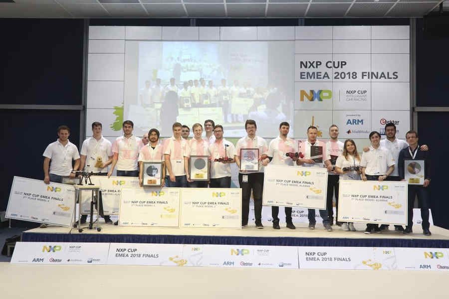 Studenți automatiști, premianți în Germania