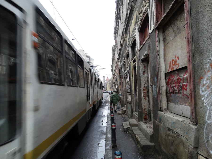 Transportul public de călători cu tramvaie în orașele din România în pragul colapsului