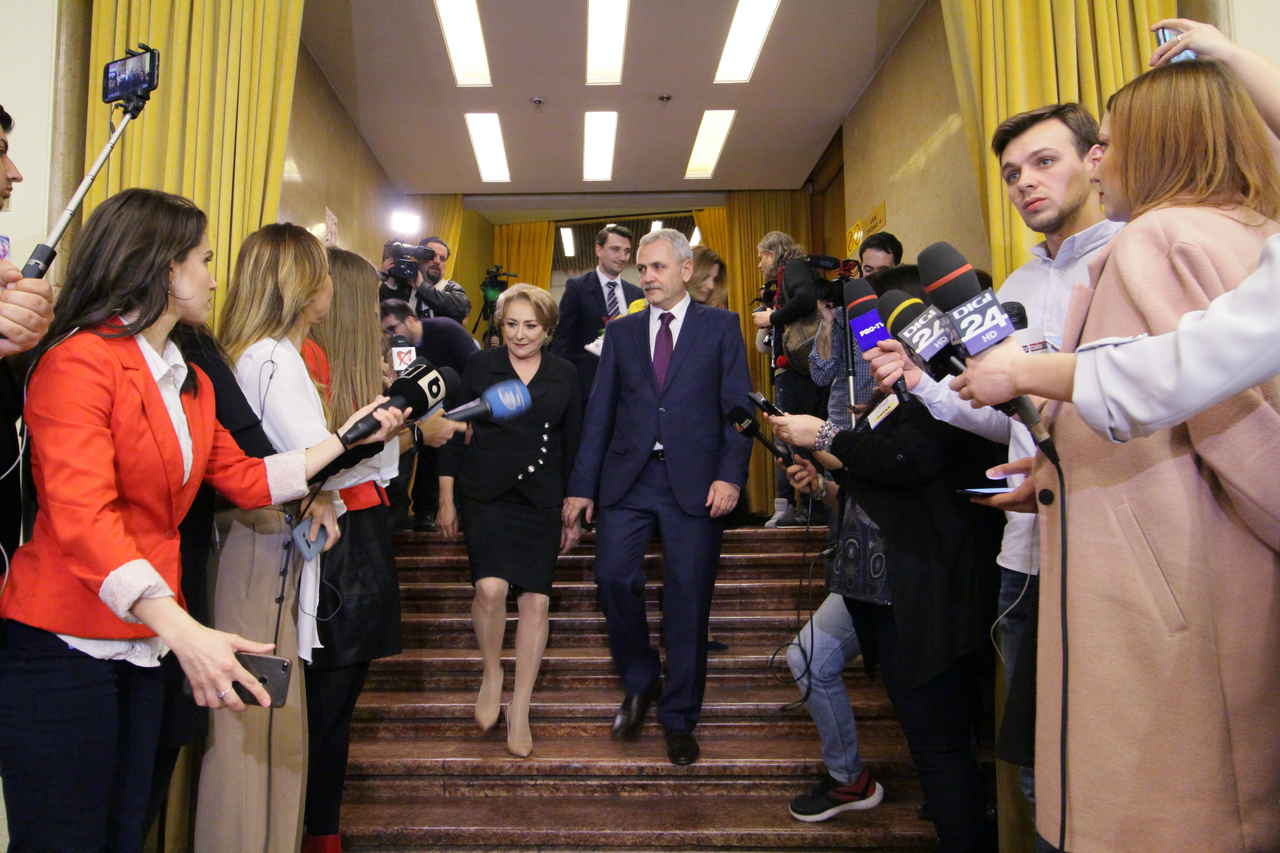 Demisionează sau nu premierul Viorica Dăncilă
