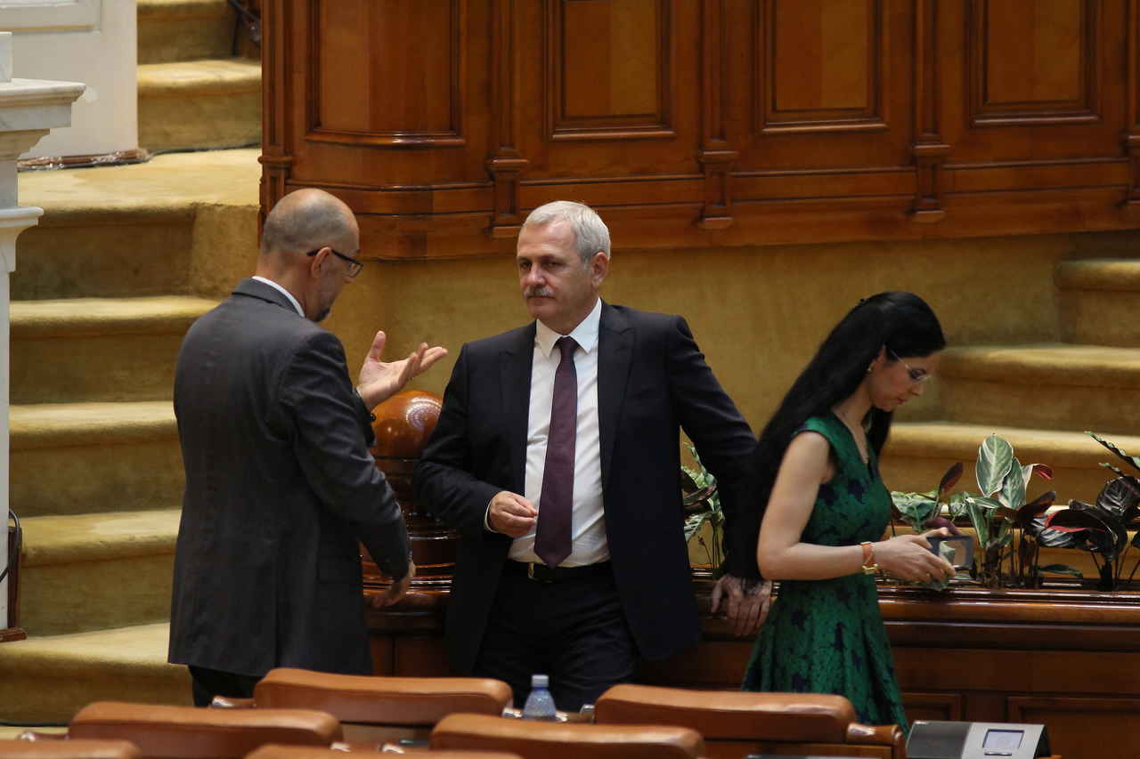 UDMR pune cruce moțiunii