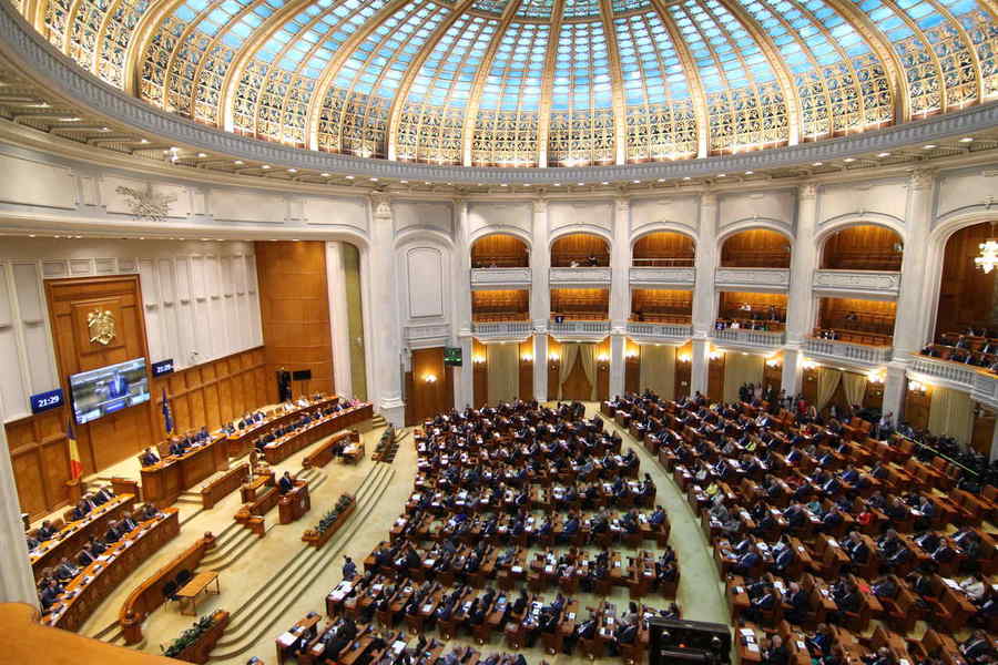 VIDEO de la ședința solemnă a Parlamentului