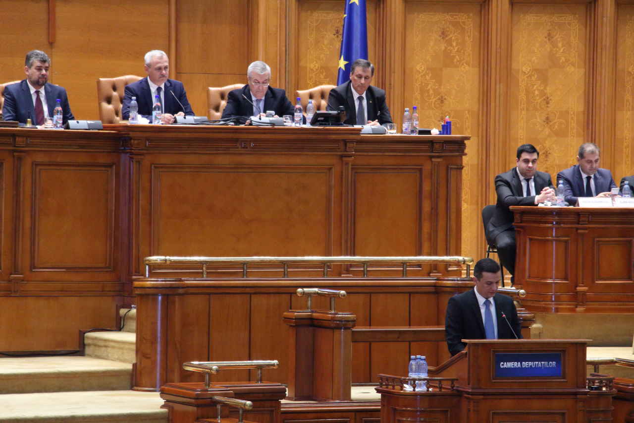 Dragnea: „Varianta cu 300 de aleşi e una…”