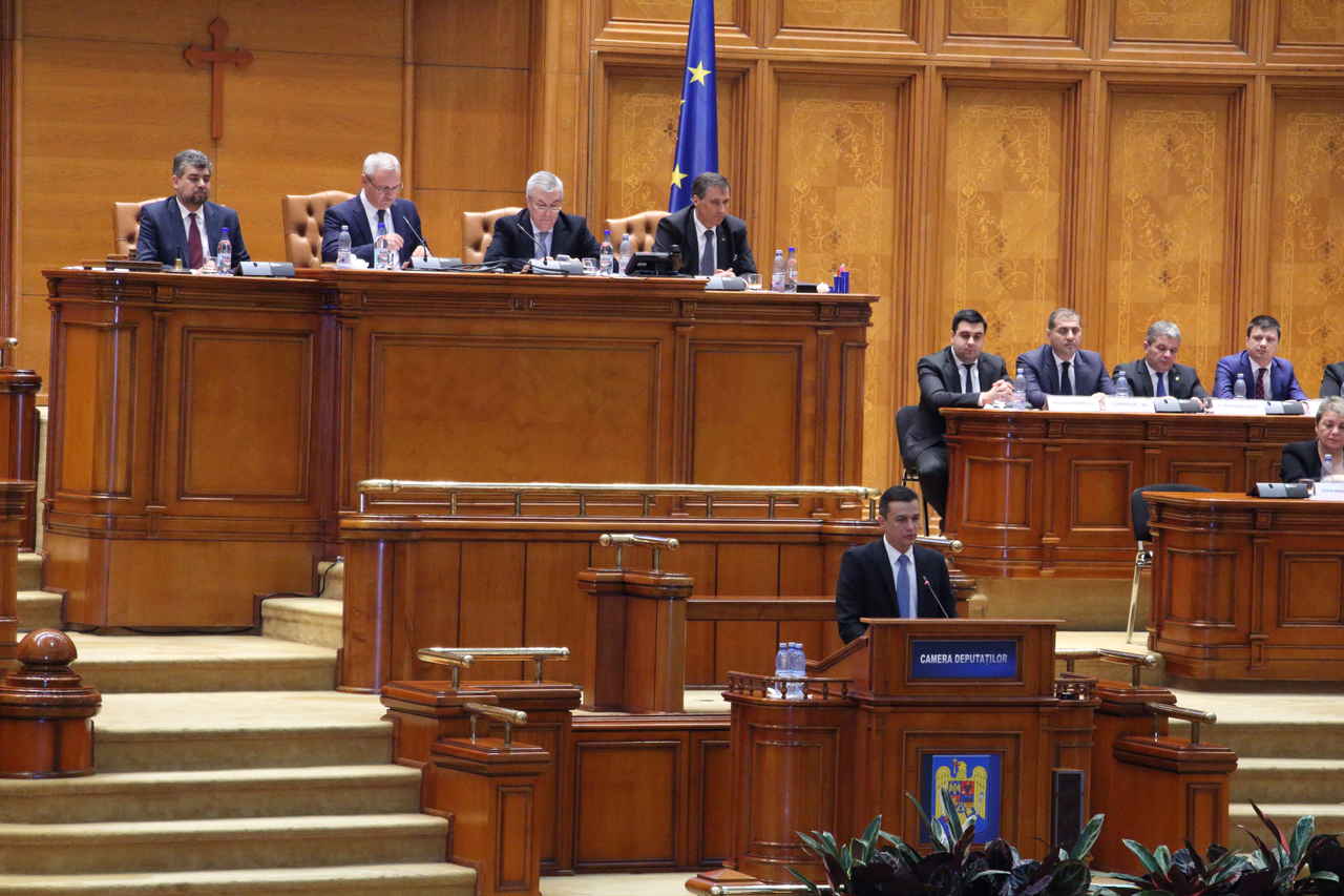 Toba de tinichea și marea timpului pierdut