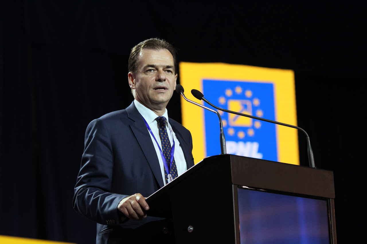 Liberalii şi-au propus să elimine din educaţie diplomele fabricate