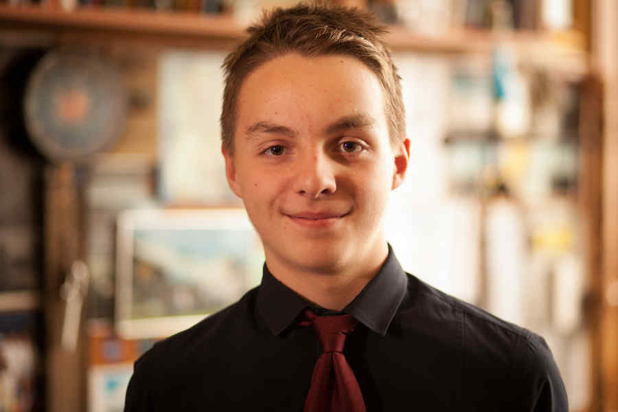 Aur la fizică pentru România