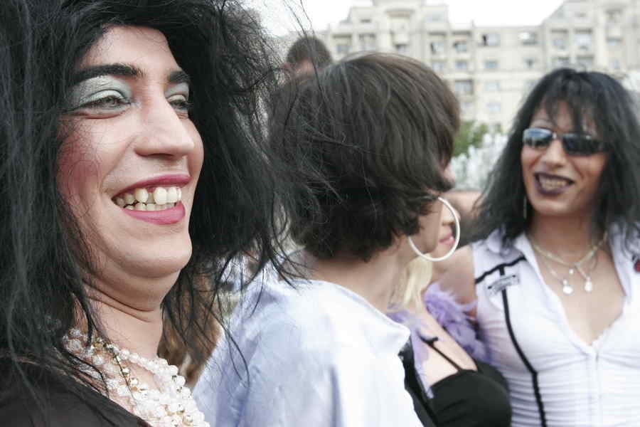 ”Noaptea minţii” la alegeri. S-a dat circulară pentru persoanele transgender