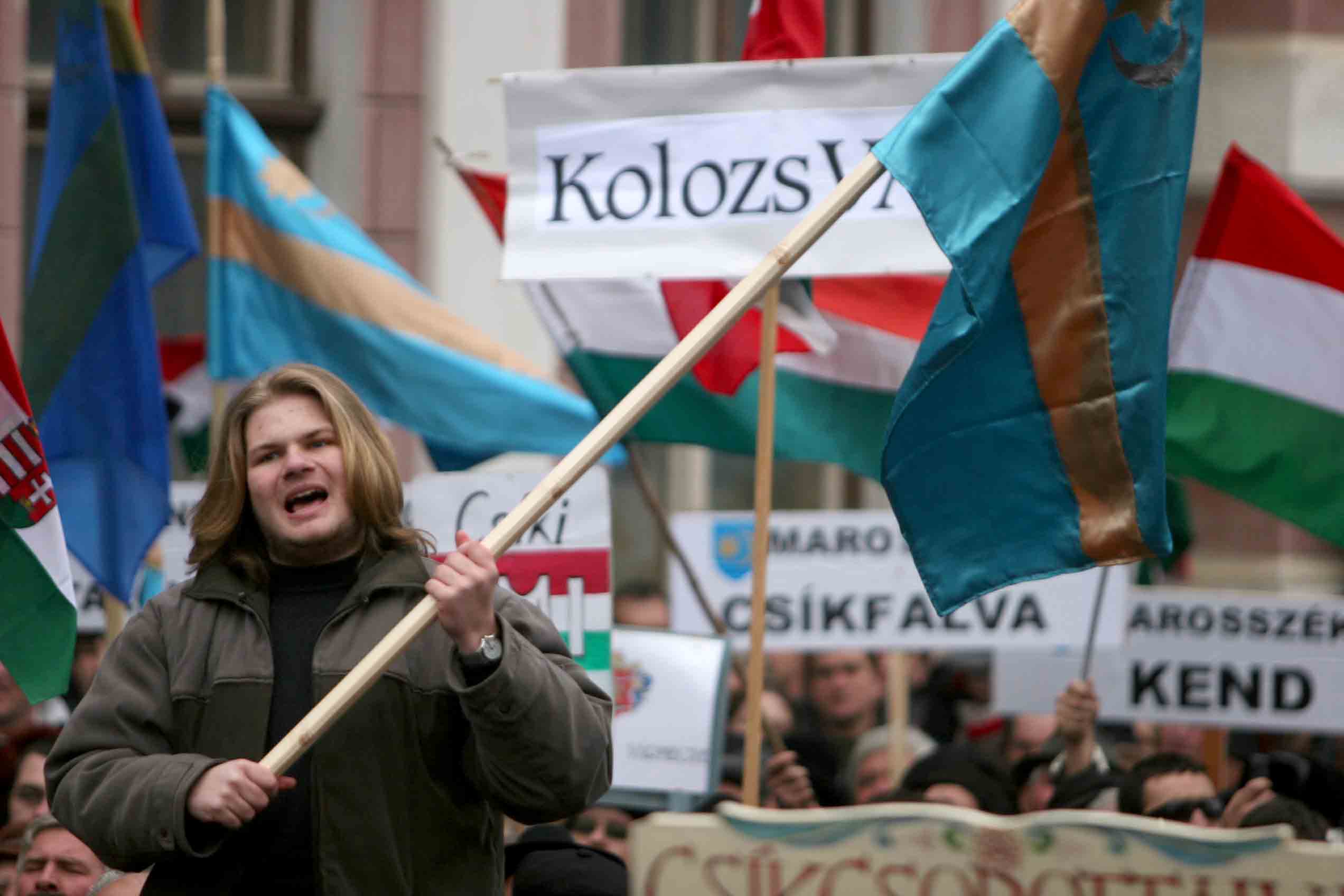 PSD, plângere la CNCD împotriva președintelui