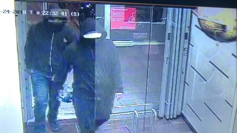 Cu bomba într-un restaurant din Canada