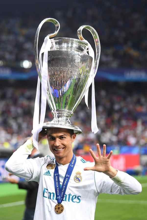 Pleacă Ronaldo?