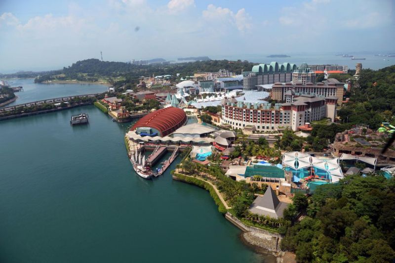 Trump şi Kim se întâlnesc pe insula Sentosa, templu al luxului, cu trecut sumbru