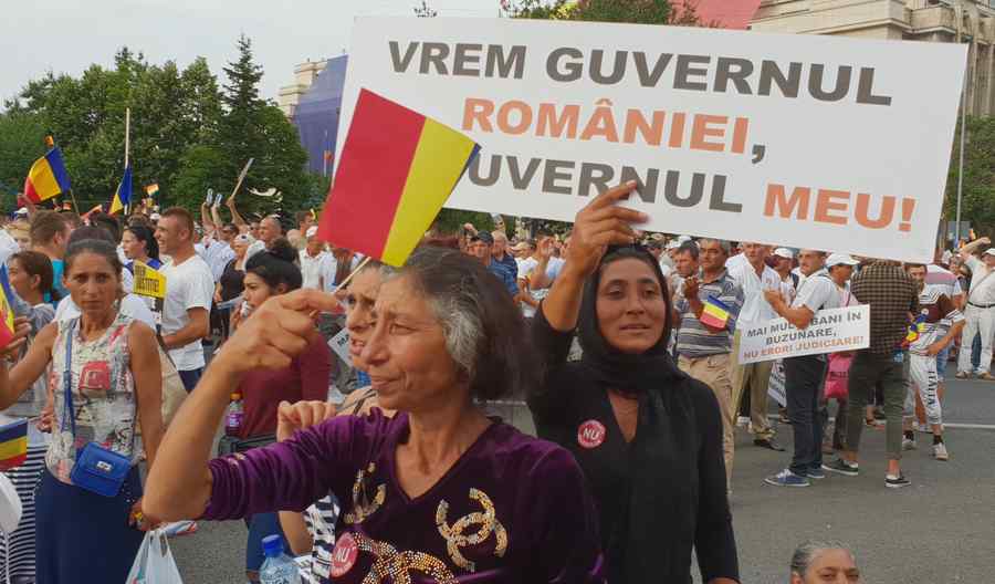 GALERIE FOTO Protestatarii PSD în acțiune