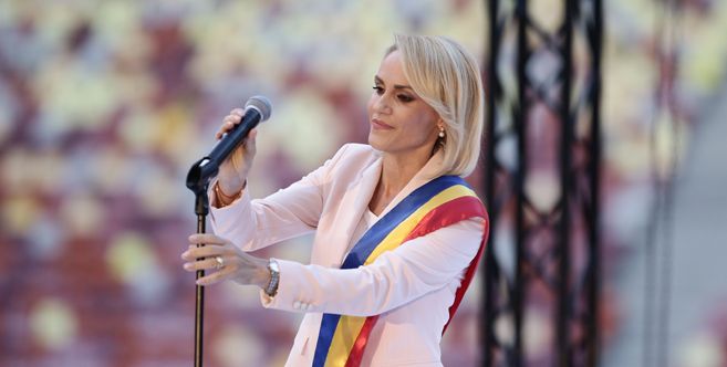 Firea, alba-neagra cu pagina de Facebook!