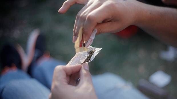 Prima ţară din G7 care ar putea legaliza canabisul