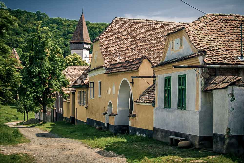 Un secol de călătorii între România și Marea Britanie, evocat la ICR Londra