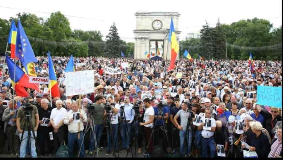 Nesupunere civică și un nou mare protest