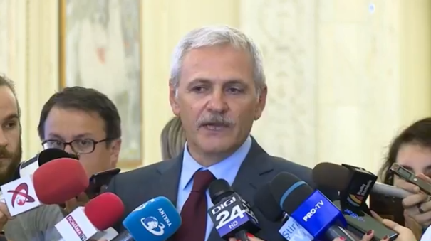 „Dragnea imaginează tot felul de duşmani văzuţi şi nevăzuţi”