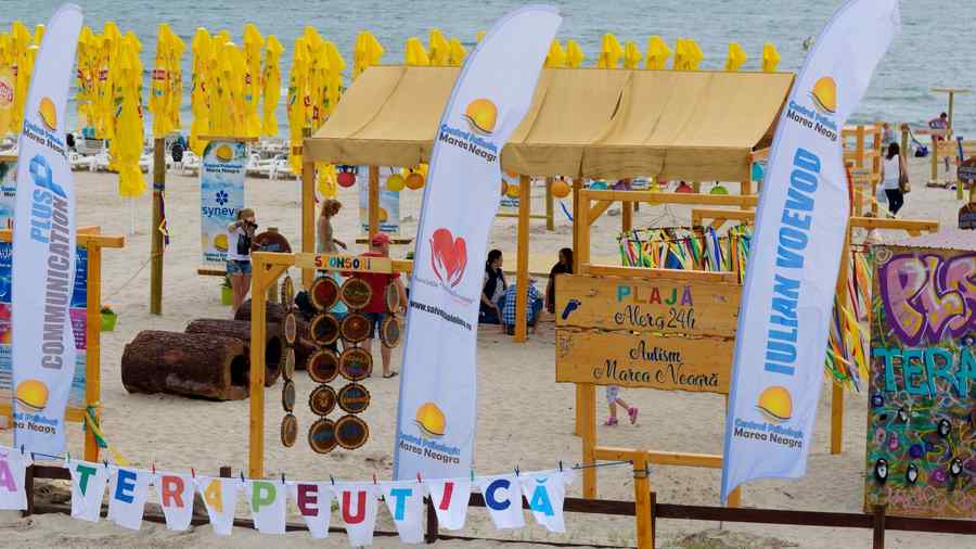 Plajă Terapeutică pentru persoanele cu dizabilităţi