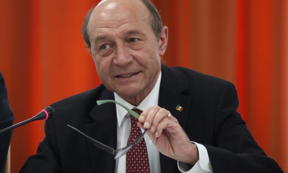 Traian Basescu, reply for Antonescu: « Varan’s puppet »