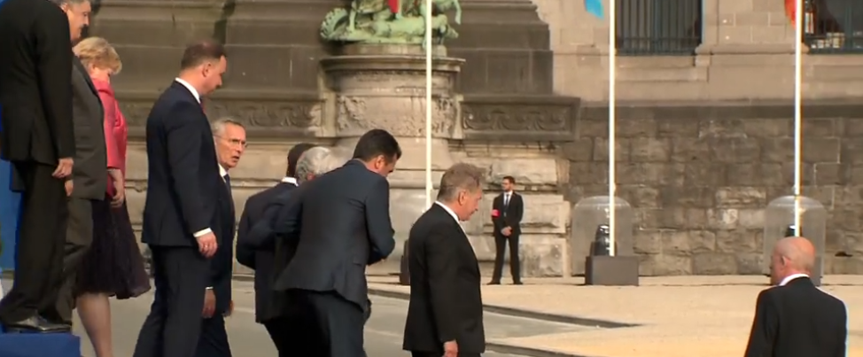 (VIDEO) Momente de panică cu Juncker