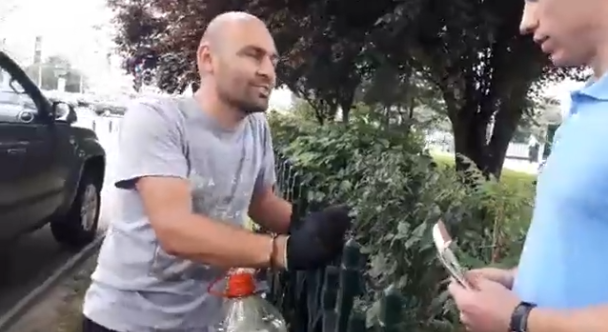 Protestul cu scandal îl ustură la buzunar