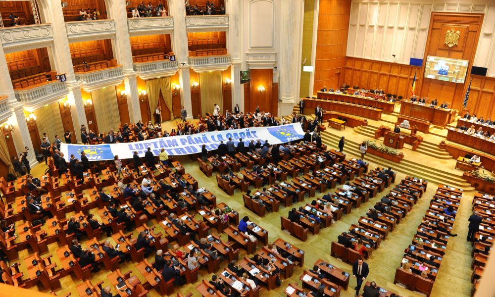 Politica vulgară prinde viteză