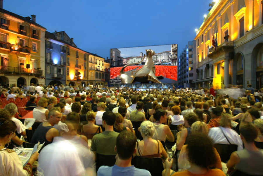 Festivalul de la Locarno: filme în premieră mondială şi avalanşă de staruri     