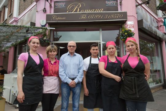Refuză să anagajeze britanici pentru că „nu sunt muncitori“