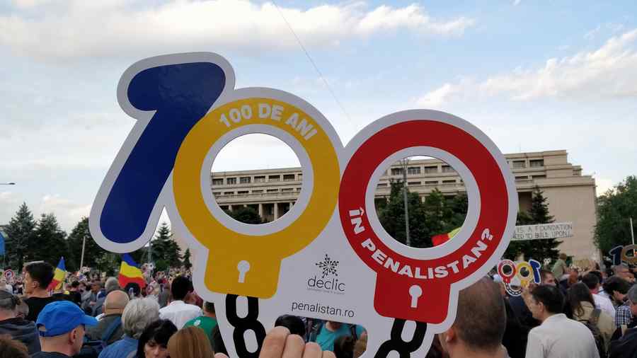 Spaime şi jubilări nejustificate ale partidelor în faţa protestului „Diasporei”