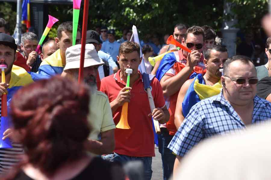 Apel de ultim moment al Jandarmeriei pentru protestatari!