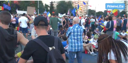 (VIDEO) A doua zi de protest în Piața Victoriei