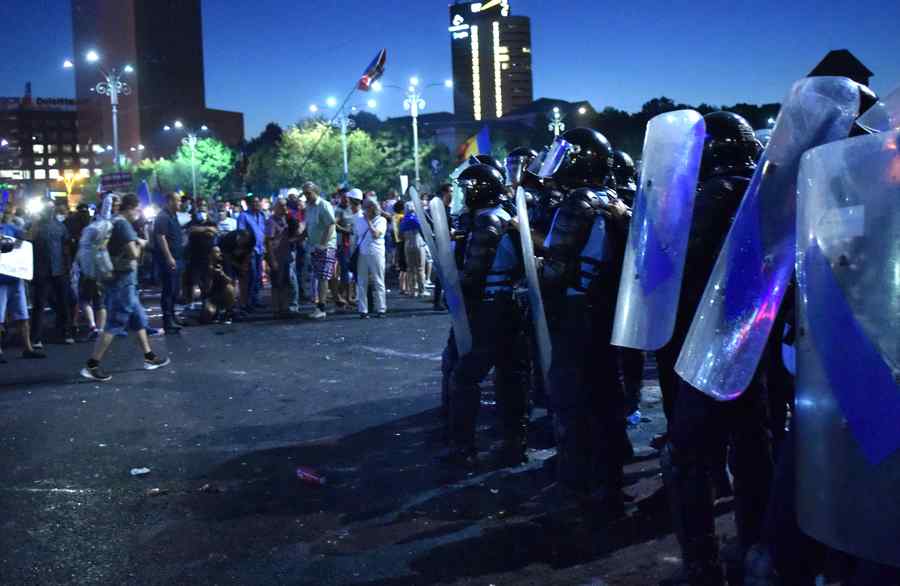 Discursul Vioricăi Dăncilă în PE, motiv de protest