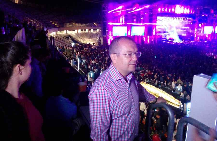 În atenția lui Emil Boc și al său Untold