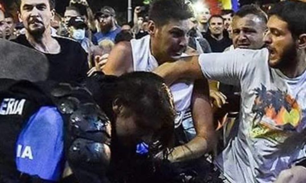 „Pistolarul” jandarmeriței, prins