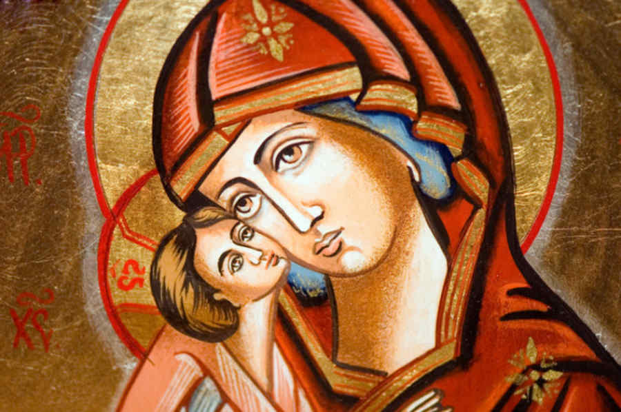 MESAJE de trimis sărbătoriţilor de Sfânta Maria