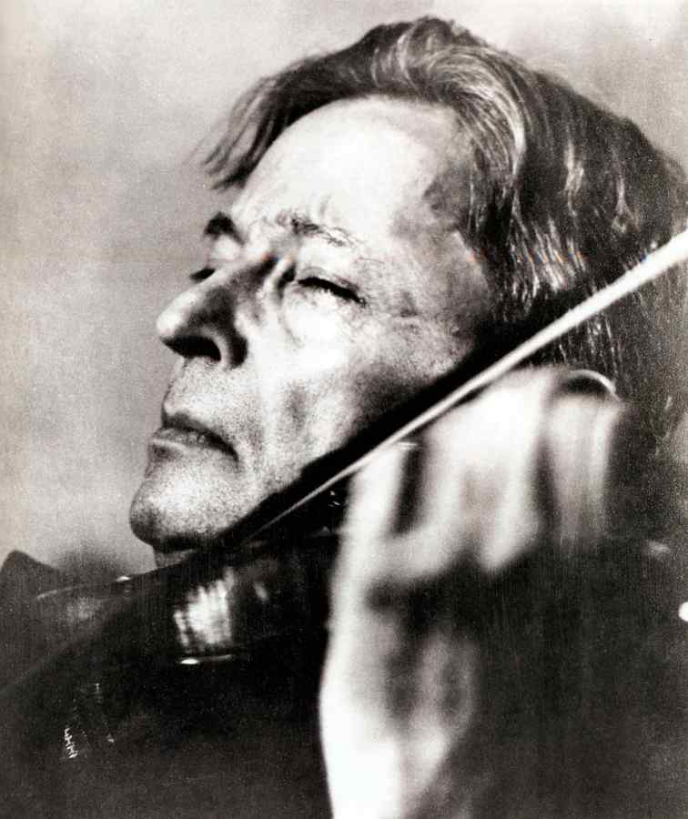 Maraton Enescu de 16 ore la TVR 3