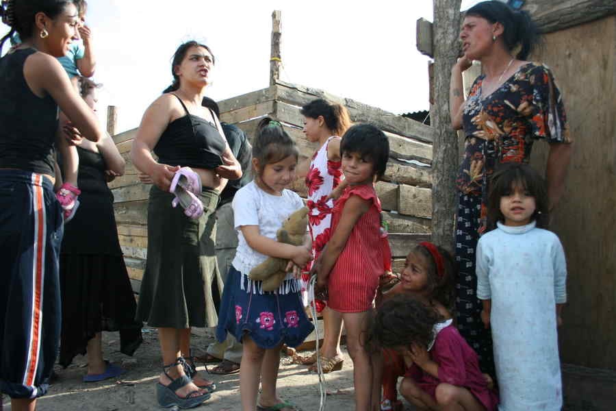 Screening al cancerului de col uterin în satele sărace