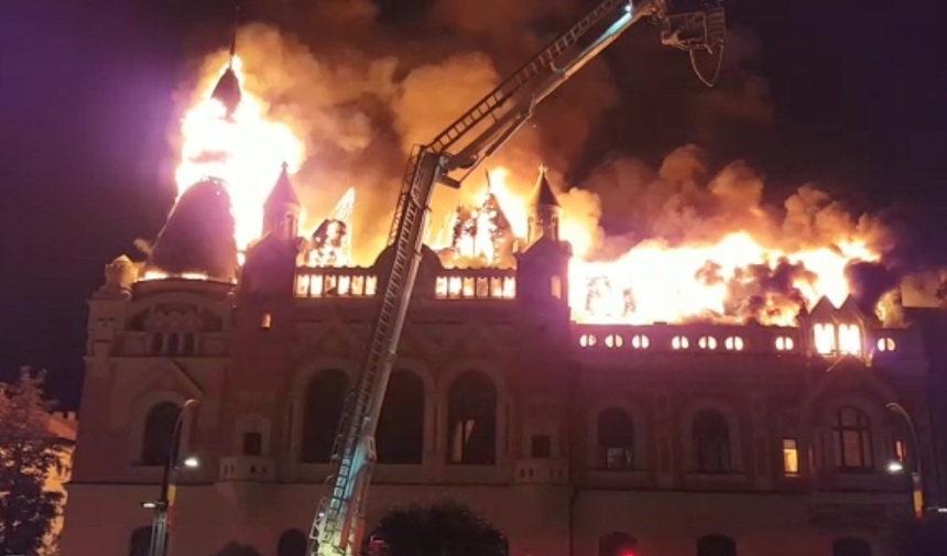 Scene de iad la Palatul Episcopiei
