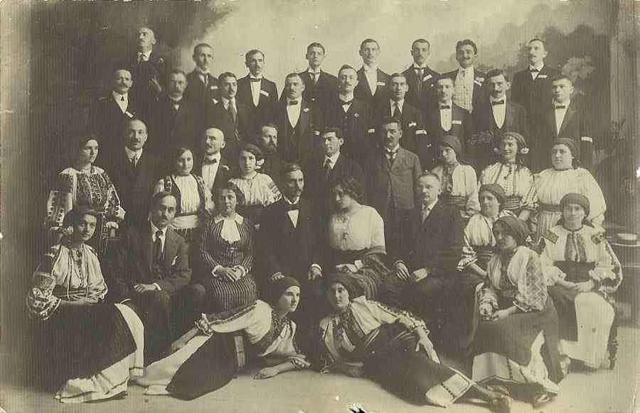 Orăștie, istorie corală de peste 150 de ani