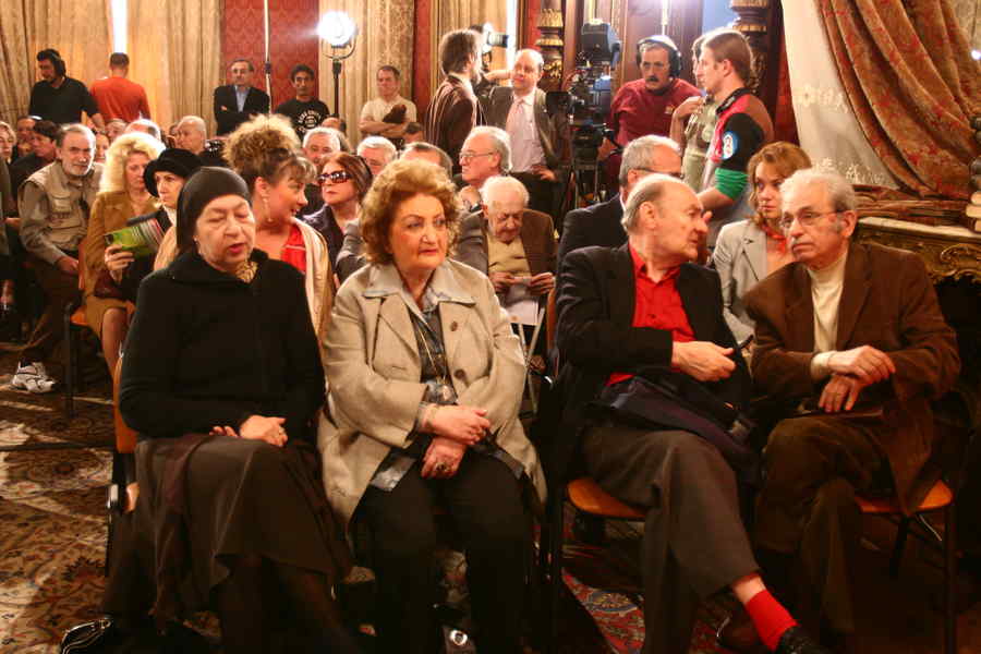 Uniunea Scriitorilor a fost dizolvată de drept 