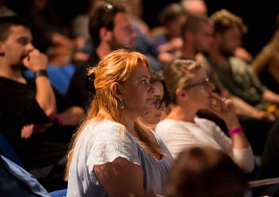 “Vorbe, vorbe, vorbe…” și emoții de toamna în ultima zi de concurs a galei HOP 2018