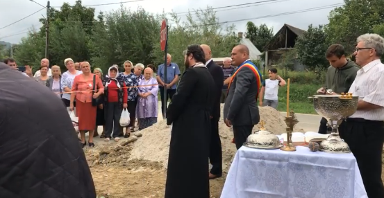 (VIDEO) Binecuvântează, Doamne… conducta de gaz